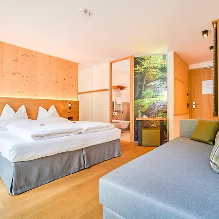 Mountain Design Eden 4* Sëlva