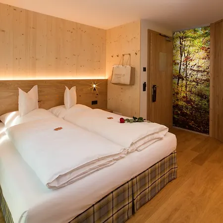 Hotel Mountain Design Eden 4*